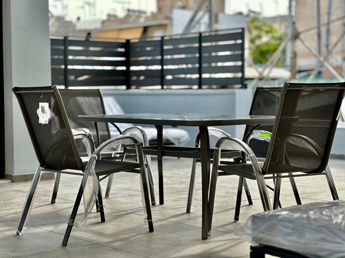 T&T Luxury Apartments - Rooftop Jacuzzi Athens Exterior photo